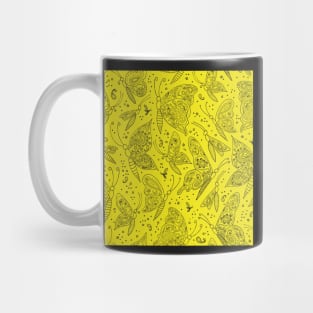 Paisley butterflies yellow-black Mug